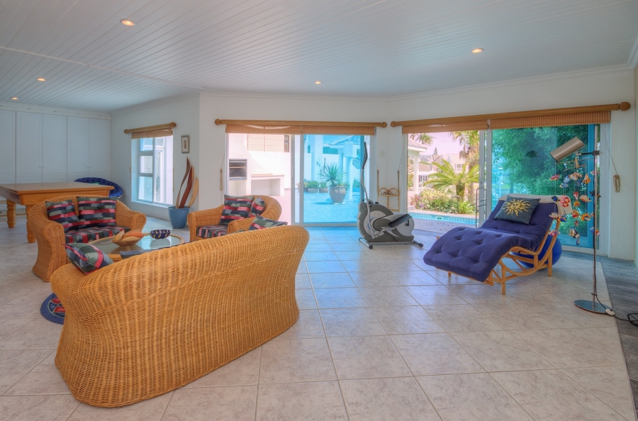 5 Bedroom Property for Sale in Royal Alfred Marina Eastern Cape